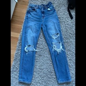 American eagle mom jeans